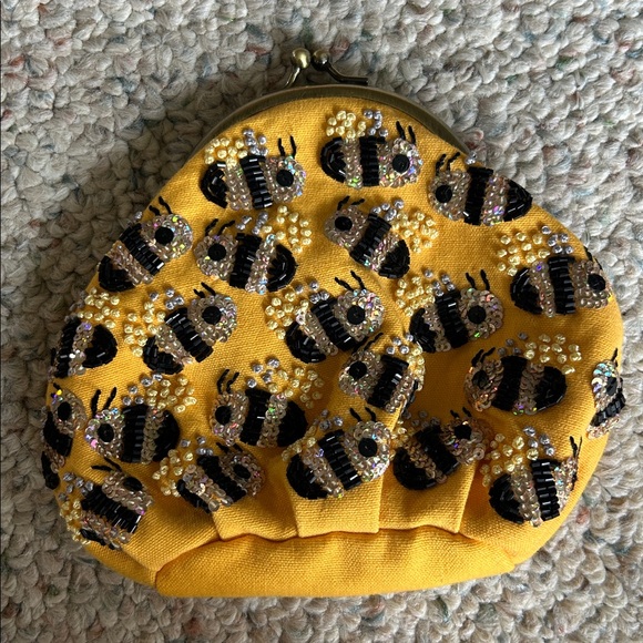 Bumblebee Coin Purse from Anthropologie - Picture 2 of 7